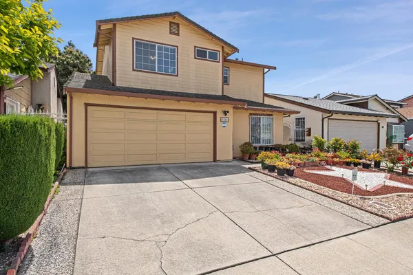 $1,375,000 | 1846 Arroyo De Platina, San Jose, CA 95116