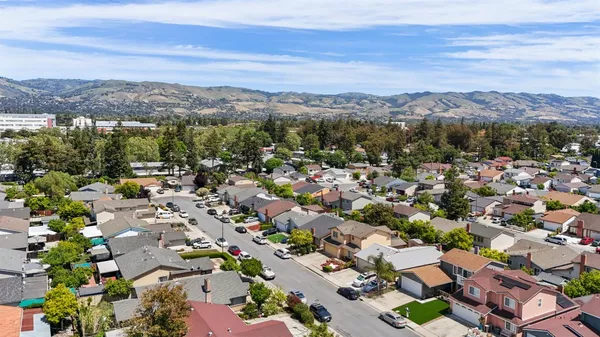 $1,375,000 | 1846 Arroyo De Platina, San Jose, CA 95116