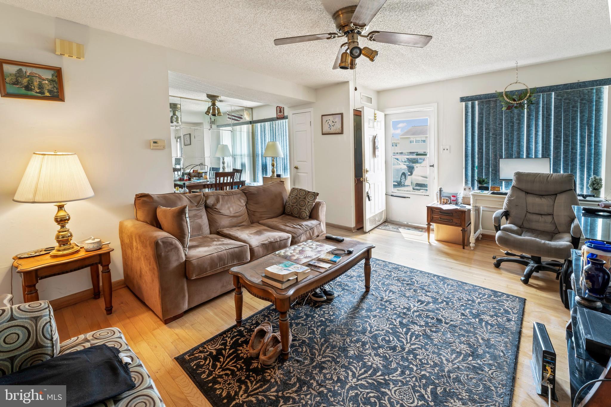 3850 Woodhaven Road, Unit 910 Philadelphia, PA 19154 - Photo 5 of 19 Gallery Image 5