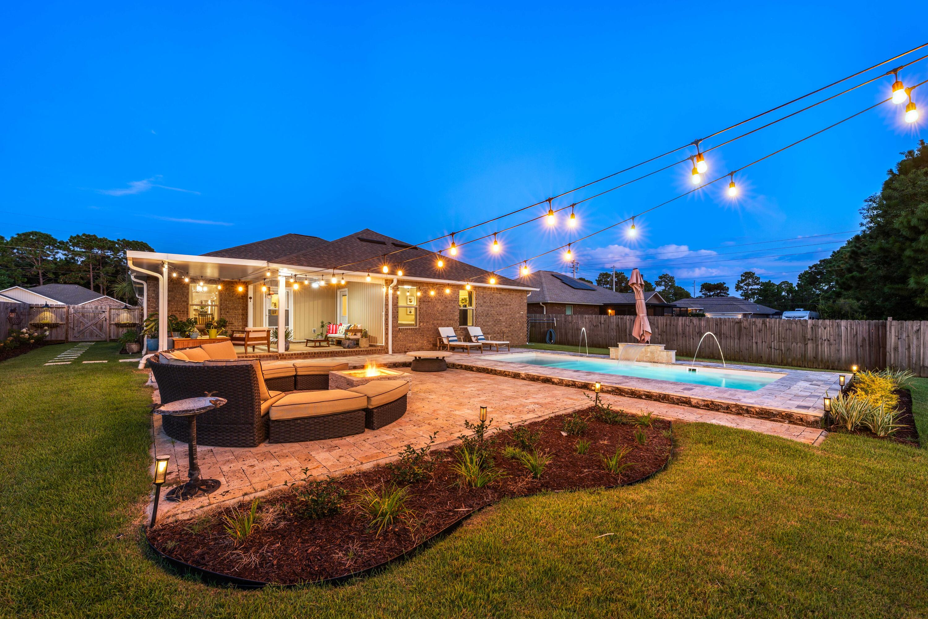 2423 Raider Lane Navarre, FL 32566 - Photo 3 of 27 r2sredcm5092mq6hwpv9ea6q64i