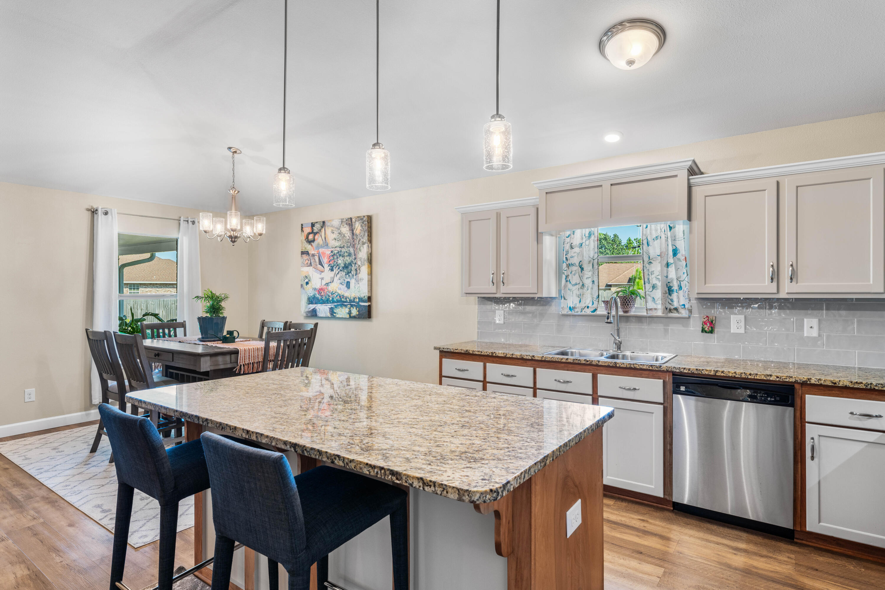 2423 Raider Lane Navarre, FL 32566 - Photo 9 of 27 s6pzdgpcx3yz46tz033rvgy8k4i