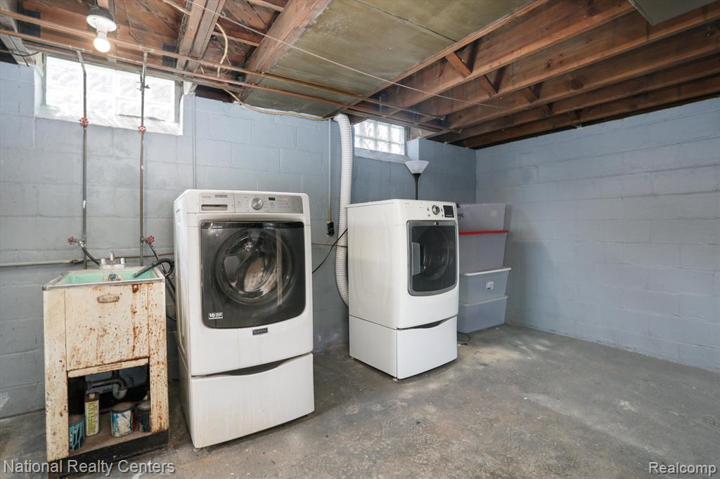 2625 Eight Mile Road Highland Park, MI 48203 - Photo 16 of 21