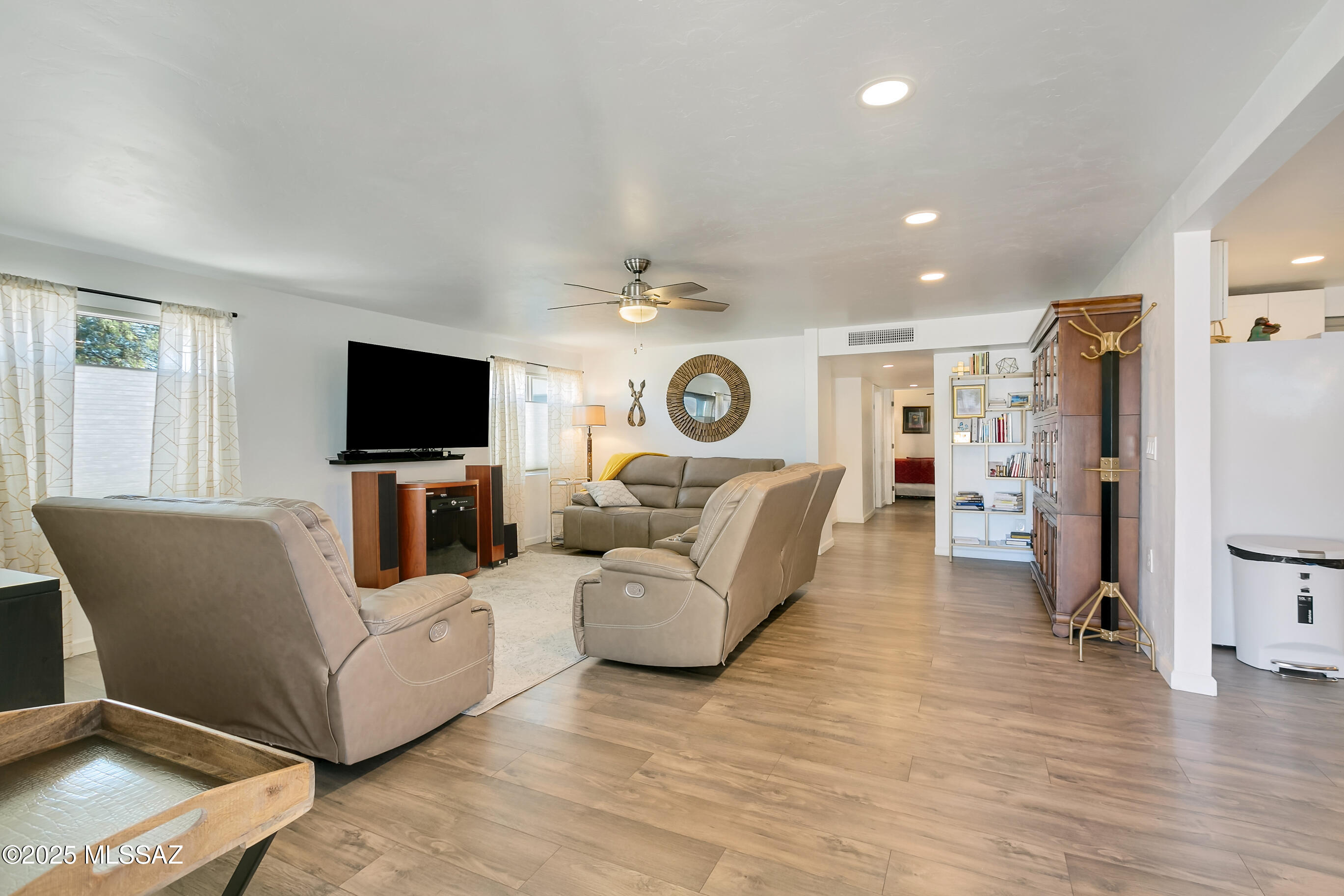 3402 East Kleindale Road Tucson, AZ 85716 - Photo 1 of 32 Gallery Image 1