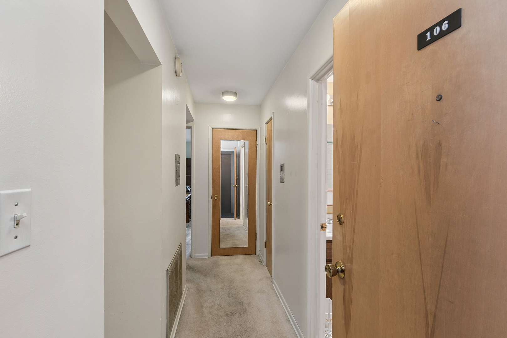 9840 South Pulaski Road, Unit 106 Oak Lawn, IL 60453 - Photo 8 of 31