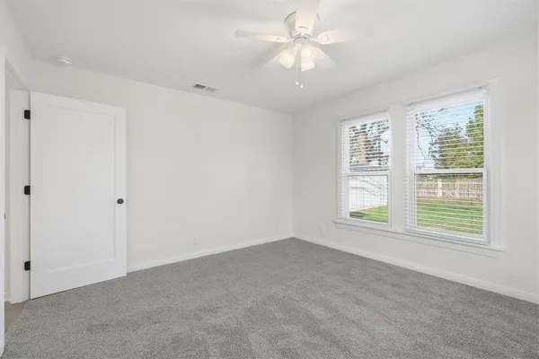 $1,900 | 242 College Drive, Abilene, TX 79601