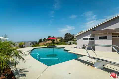 $1,399,000 | 8471 Vine Valley Drive, Sun Valley, CA 91352