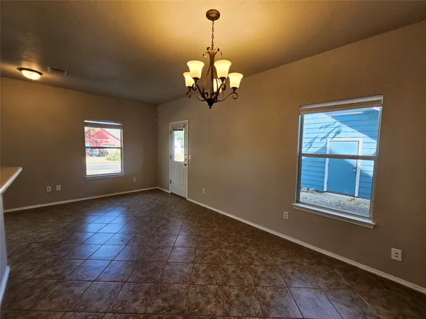 $1,750 | 302 Windridge Village Cove, Georgetown, TX 78626