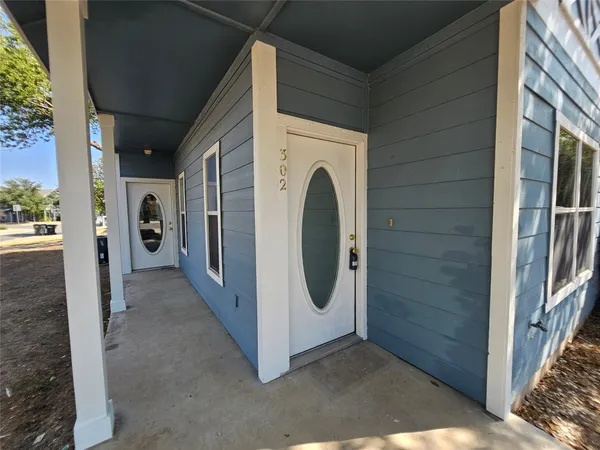 $1,750 | 302 Windridge Village Cove, Georgetown, TX 78626