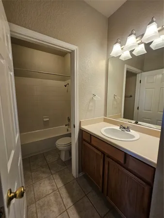 $1,750 | 302 Windridge Village Cove, Georgetown, TX 78626