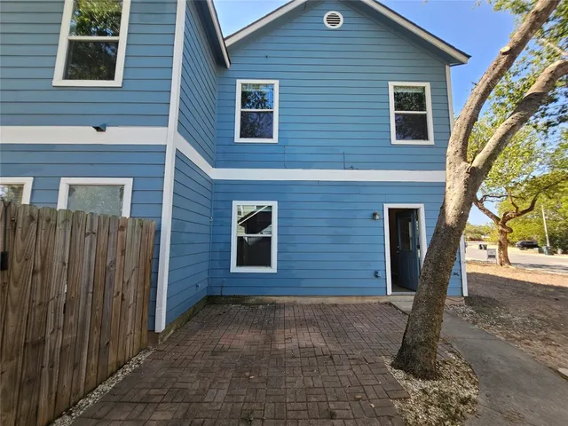 $1,850 | 302 Windridge Village Cove, Georgetown, TX 78626