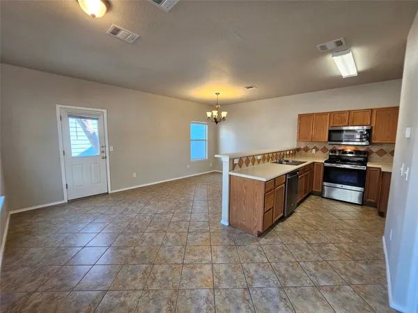 $1,750 | 302 Windridge Village Cove, Georgetown, TX 78626