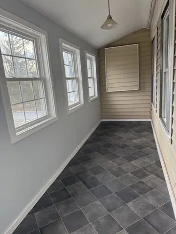$2,500 | 12 Mayhew Street, Unit 2, Hopkinton, MA 01748