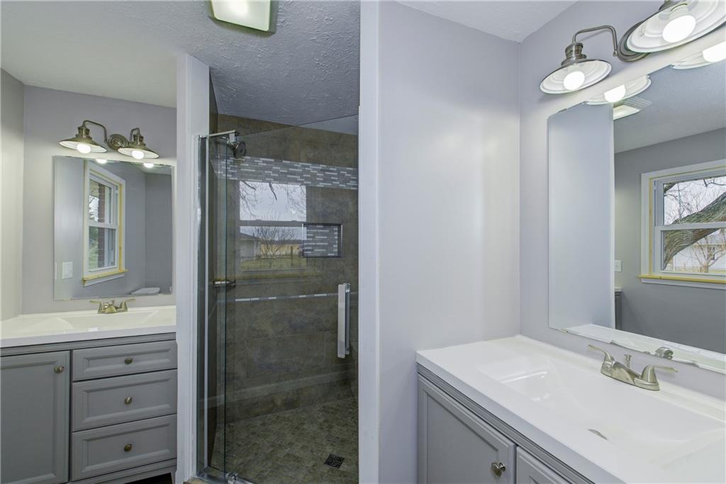 14501 South Jonesville Road Columbus, IN 47201 - Photo 16 of 26 Gallery Image 16