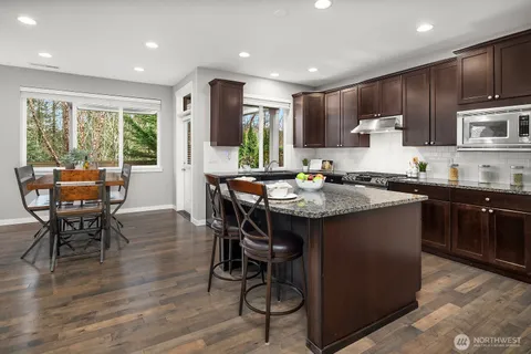 $1,378,000 | 9414 Elm Avenue Southeast, Snoqualmie, WA 98065