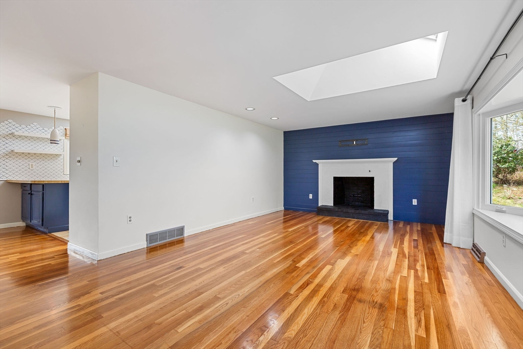 1197 Orleans-Harwich Road Harwich, MA 02645 - Photo 8 of 42