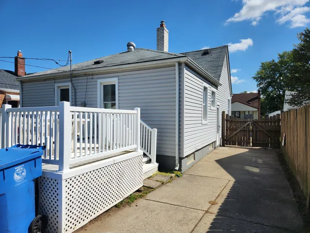 $165,000 | 4474 Syracuse Street, Dearborn Heights, MI 48125