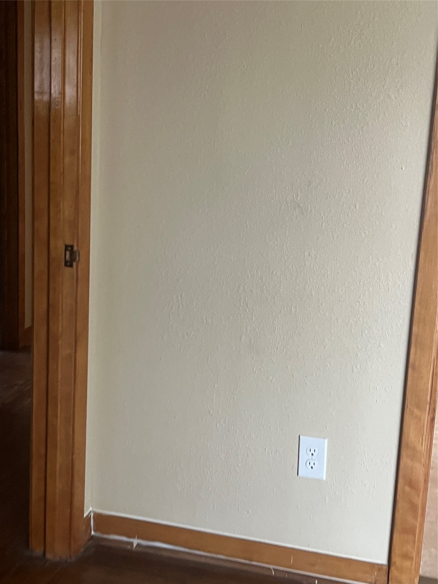 714 East Whitney Street Houston, TX 77022 - Photo 13 of 32