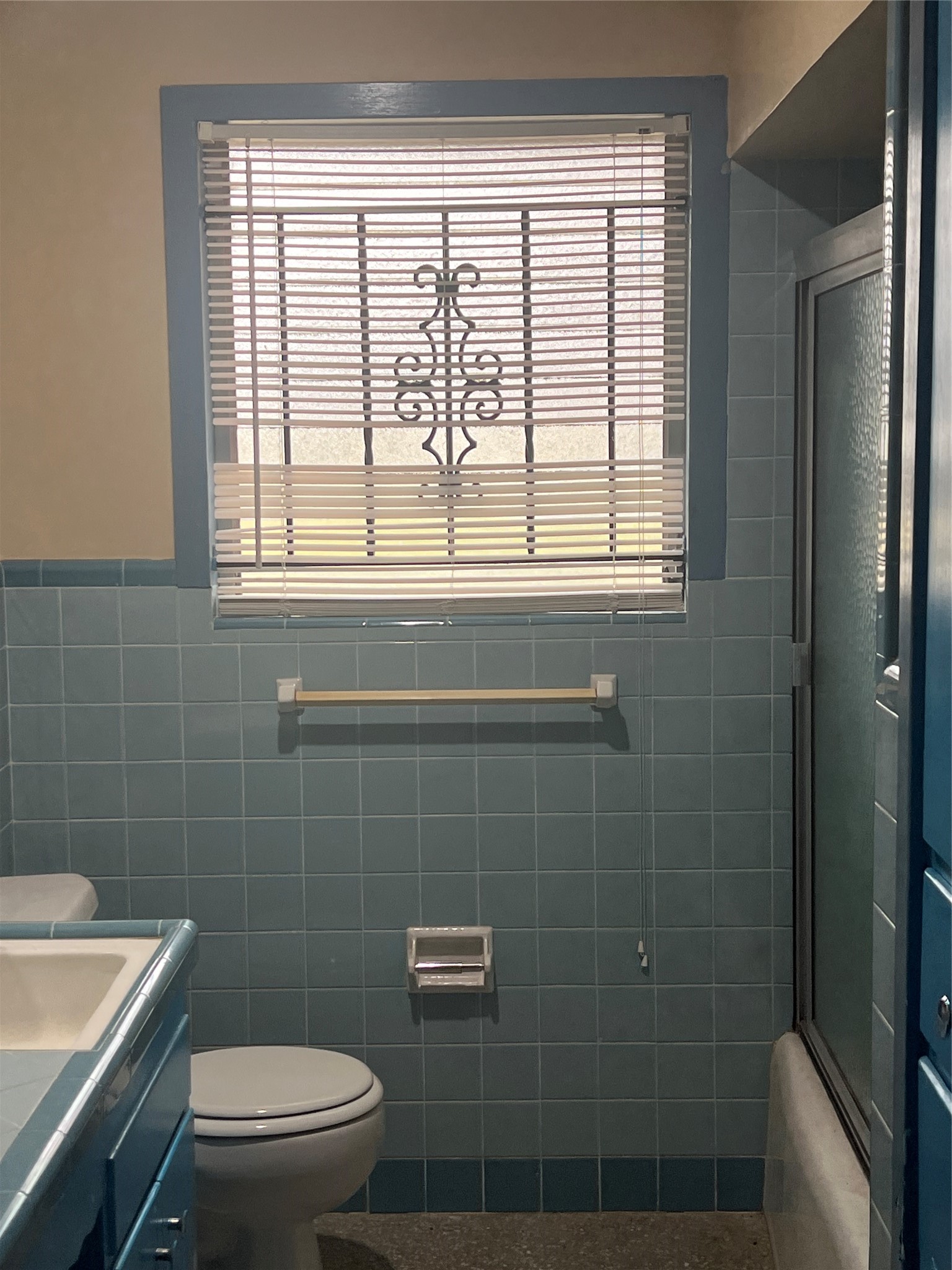 714 East Whitney Street Houston, TX 77022 - Photo 19 of 32