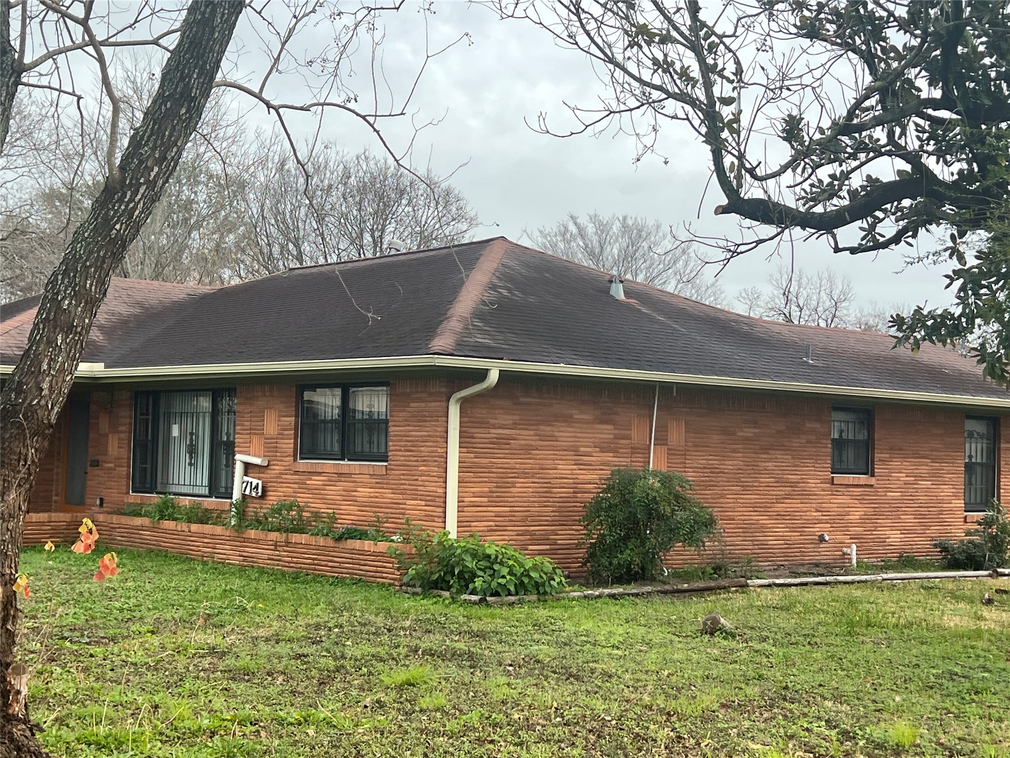 714 East Whitney Street Houston, TX 77022 - Photo 2 of 32 View from the corner of the street