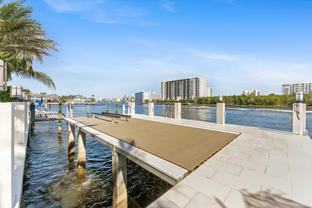 $10,450,000 | 7212 Northeast 8th Drive, Boca Raton, FL 33487