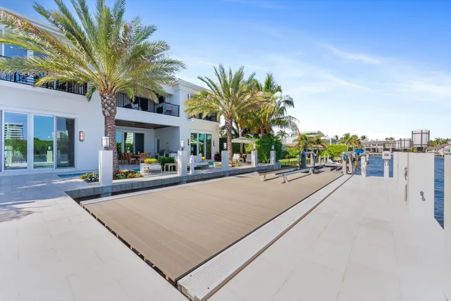 $10,450,000 | 7212 Northeast 8th Drive, Boca Raton, FL 33487