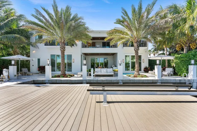 $10,450,000 | 7212 Northeast 8th Drive, Boca Raton, FL 33487