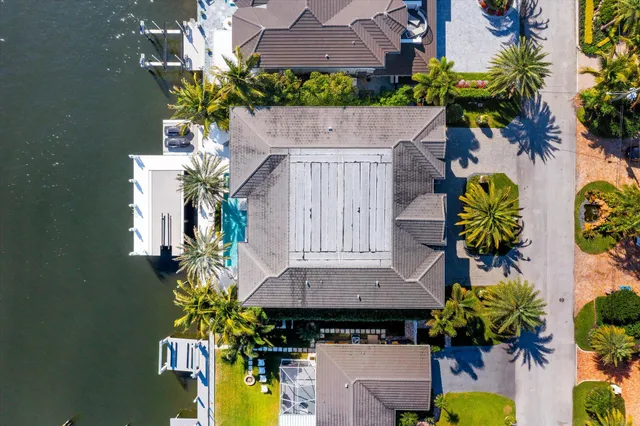 $10,450,000 | 7212 Northeast 8th Drive, Boca Raton, FL 33487