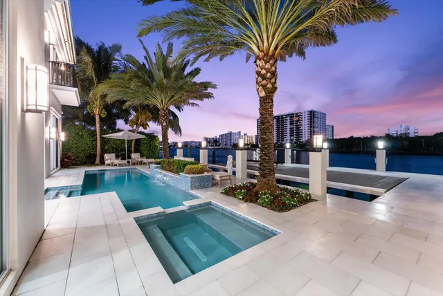$10,450,000 | 7212 Northeast 8th Drive, Boca Raton, FL 33487