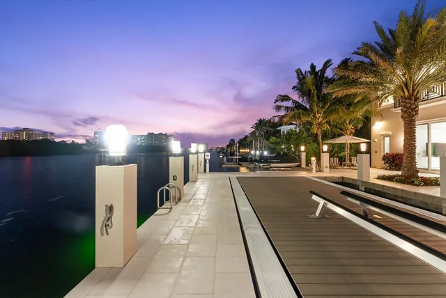 $10,450,000 | 7212 Northeast 8th Drive, Boca Raton, FL 33487