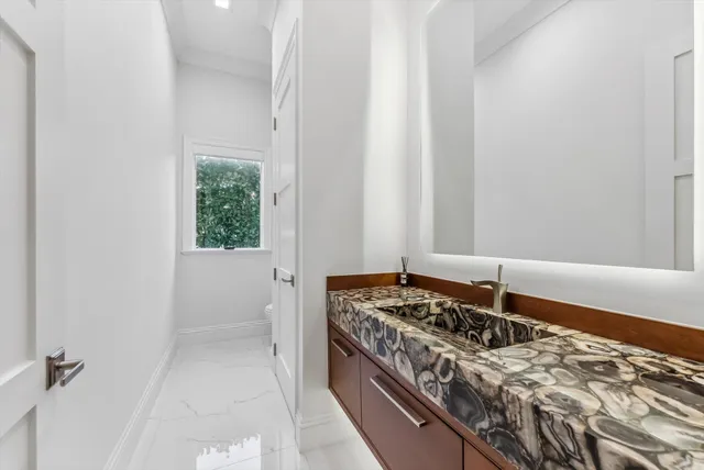 $10,450,000 | 7212 Northeast 8th Drive, Boca Raton, FL 33487