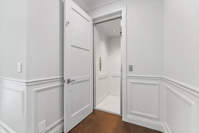 $10,450,000 | 7212 Northeast 8th Drive, Boca Raton, FL 33487