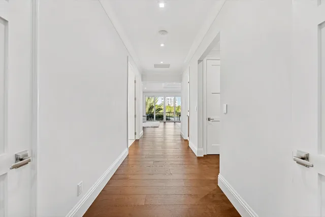 $10,450,000 | 7212 Northeast 8th Drive, Boca Raton, FL 33487