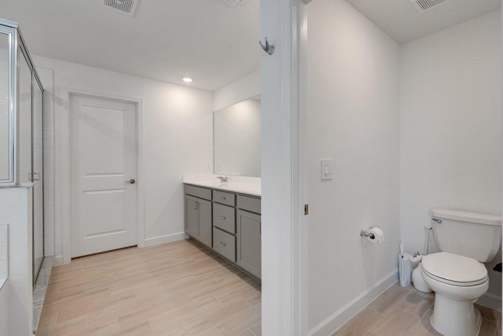 12328 Southwest Roma Circle Port St. Lucie, FL 34987 - Photo 37 of 72 Primary Bathroom.jpeg-SMALL