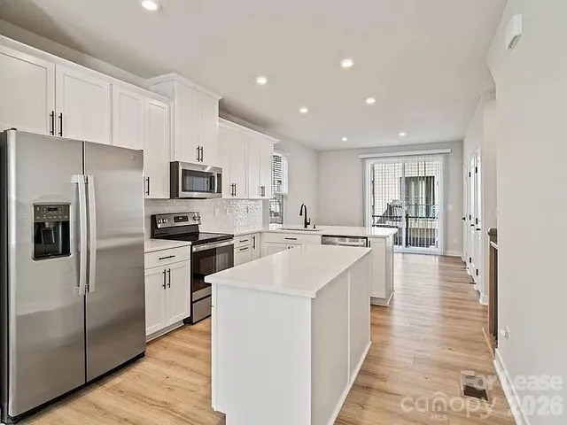 $2,600 | 3041 Terroir Lane, Charlotte, NC 28217