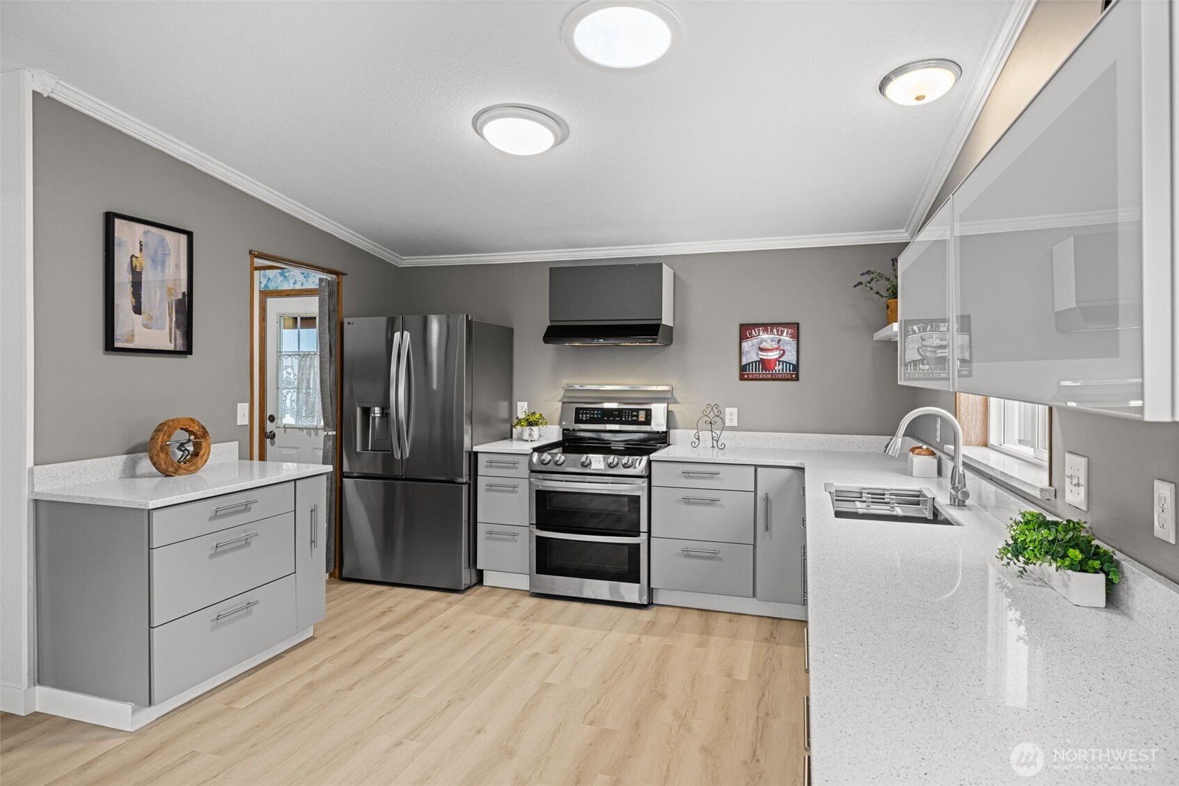 19224 129th Court Northeast Bothell, WA 98072 - Photo 14 of 36