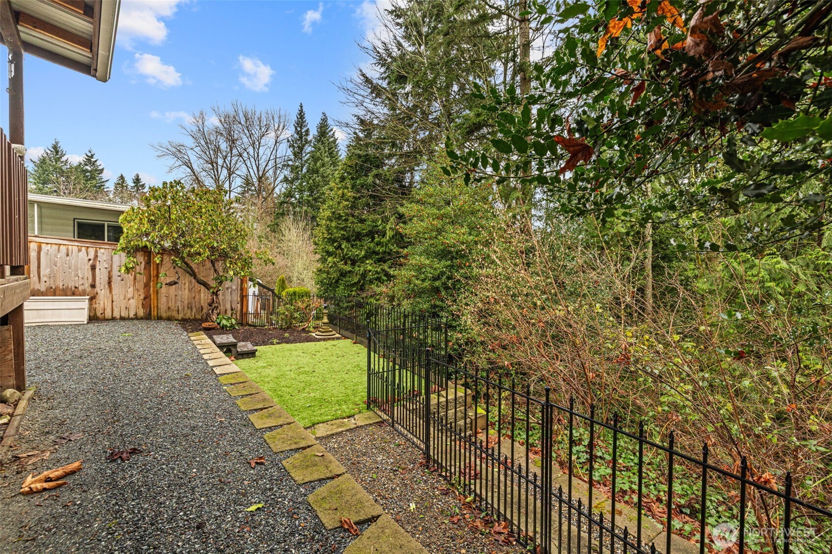 19224 129th Court Northeast Bothell, WA 98072 - Photo 29 of 36