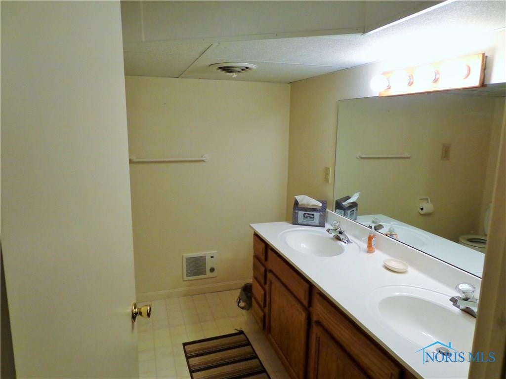 7035 Sandy Springs Road Maumee, OH 43537 - Photo 19 of 23 Gallery Image 19