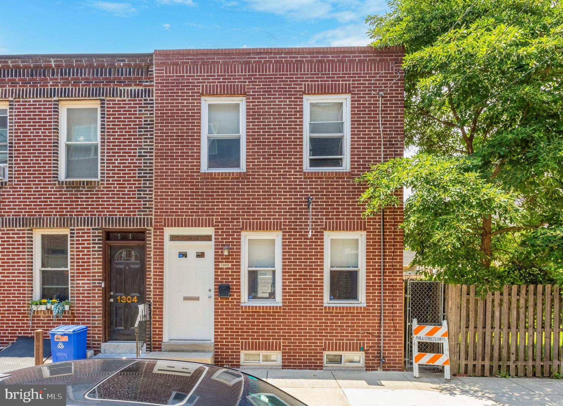 1302 South Chadwick St  