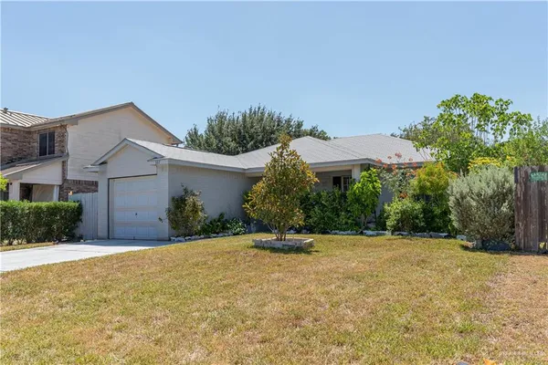 $1,600 | 337 Roundup Circle, Edinburg, TX 78539