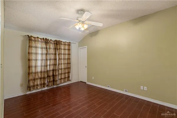 $1,600 | 337 Roundup Circle, Edinburg, TX 78539