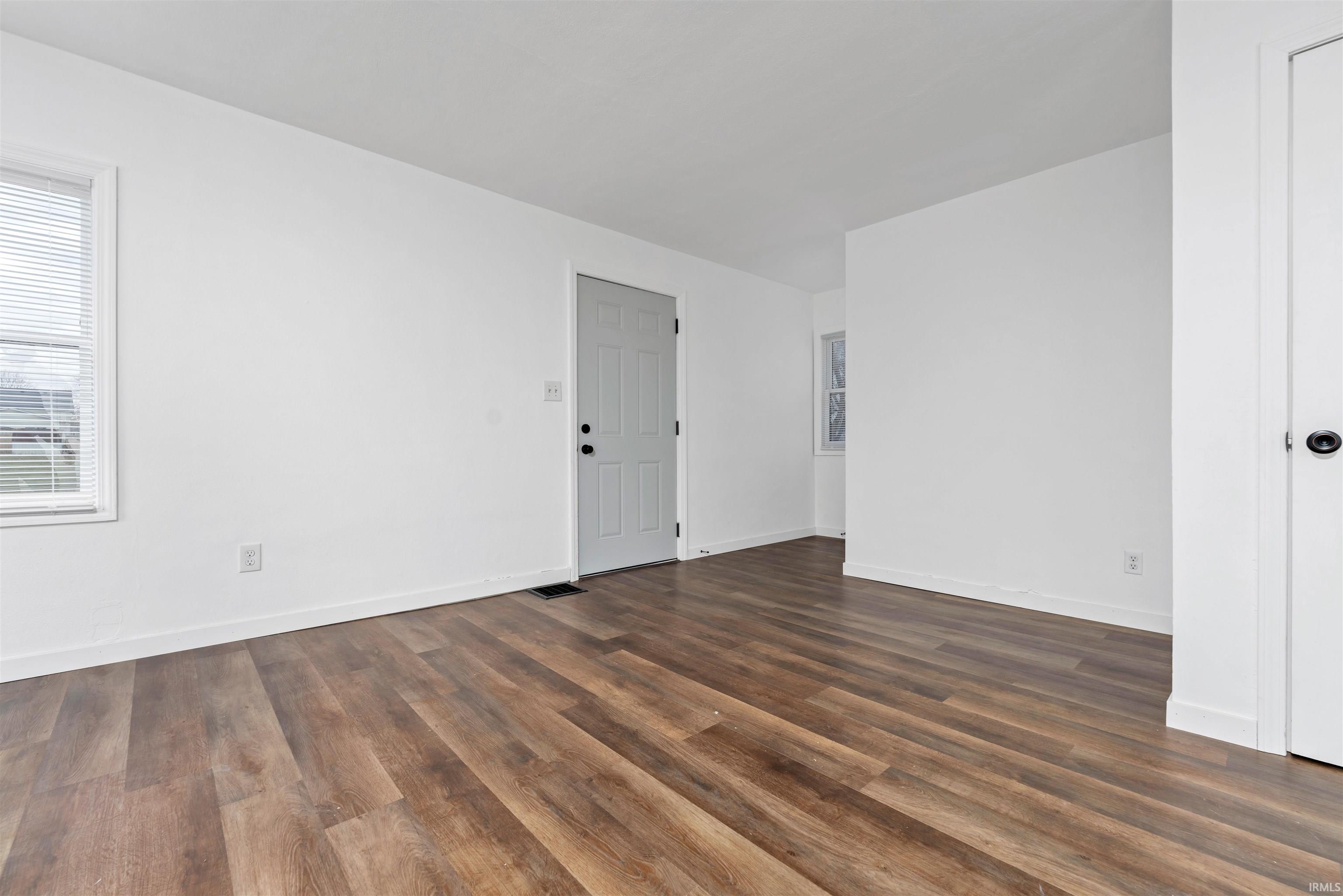 203 South Harrison Street Lynn, IN 47355 - Photo 13 of 23