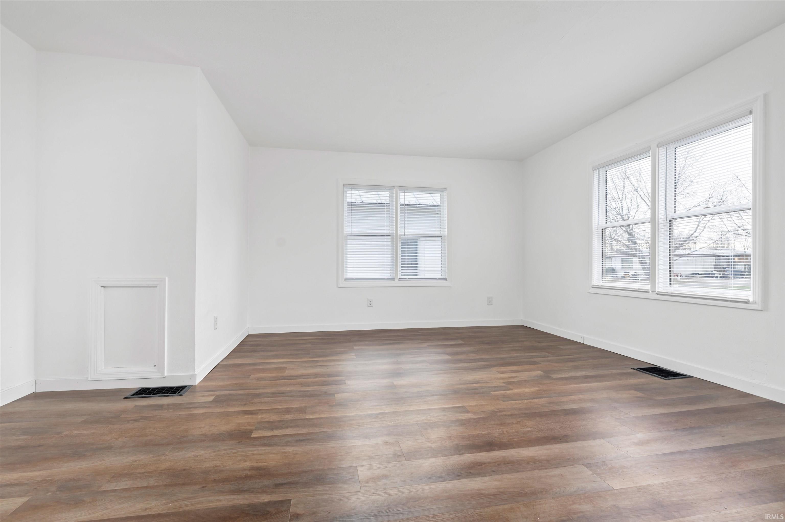 203 South Harrison Street Lynn, IN 47355 - Photo 14 of 23