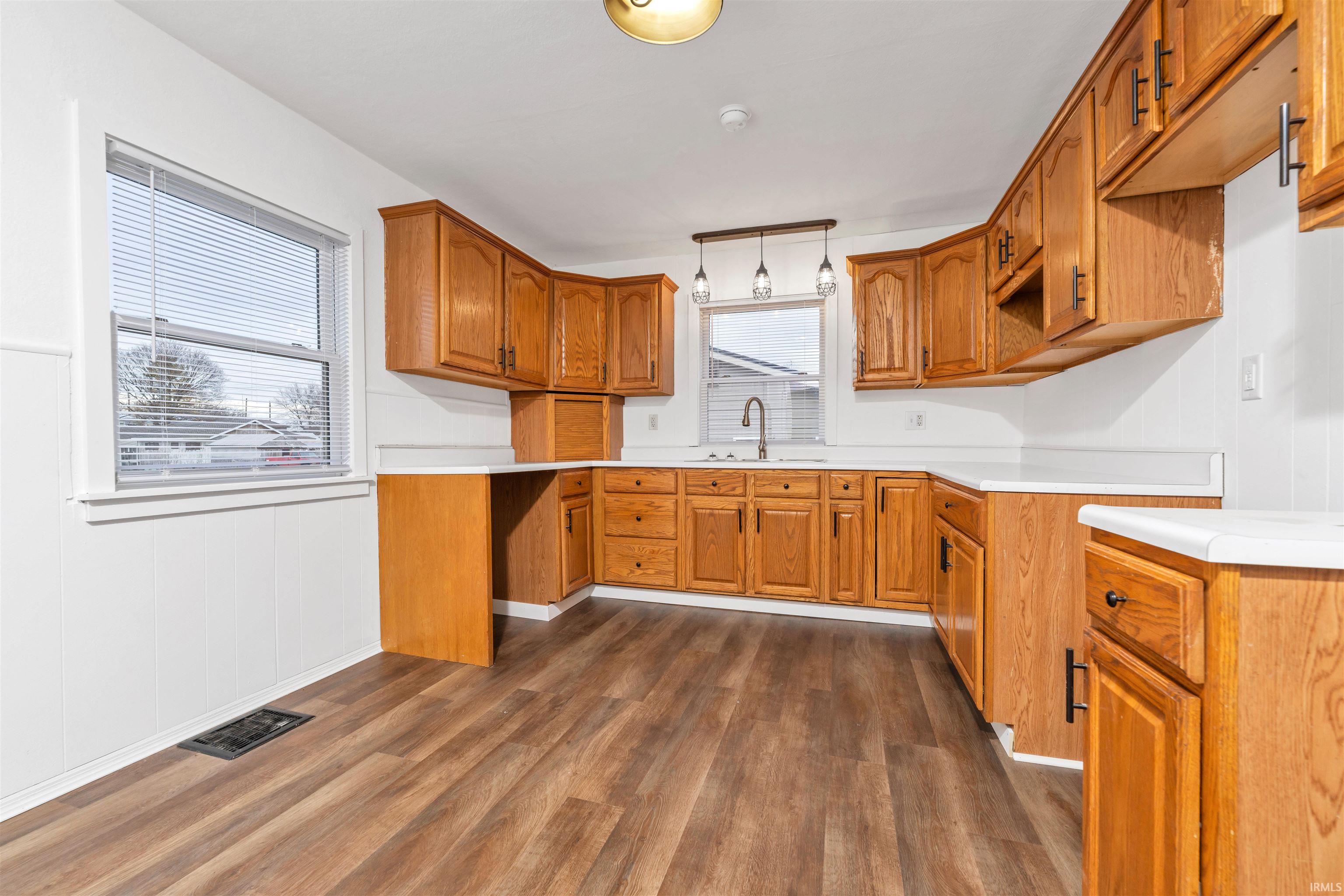 203 South Harrison Street Lynn, IN 47355 - Photo 17 of 23