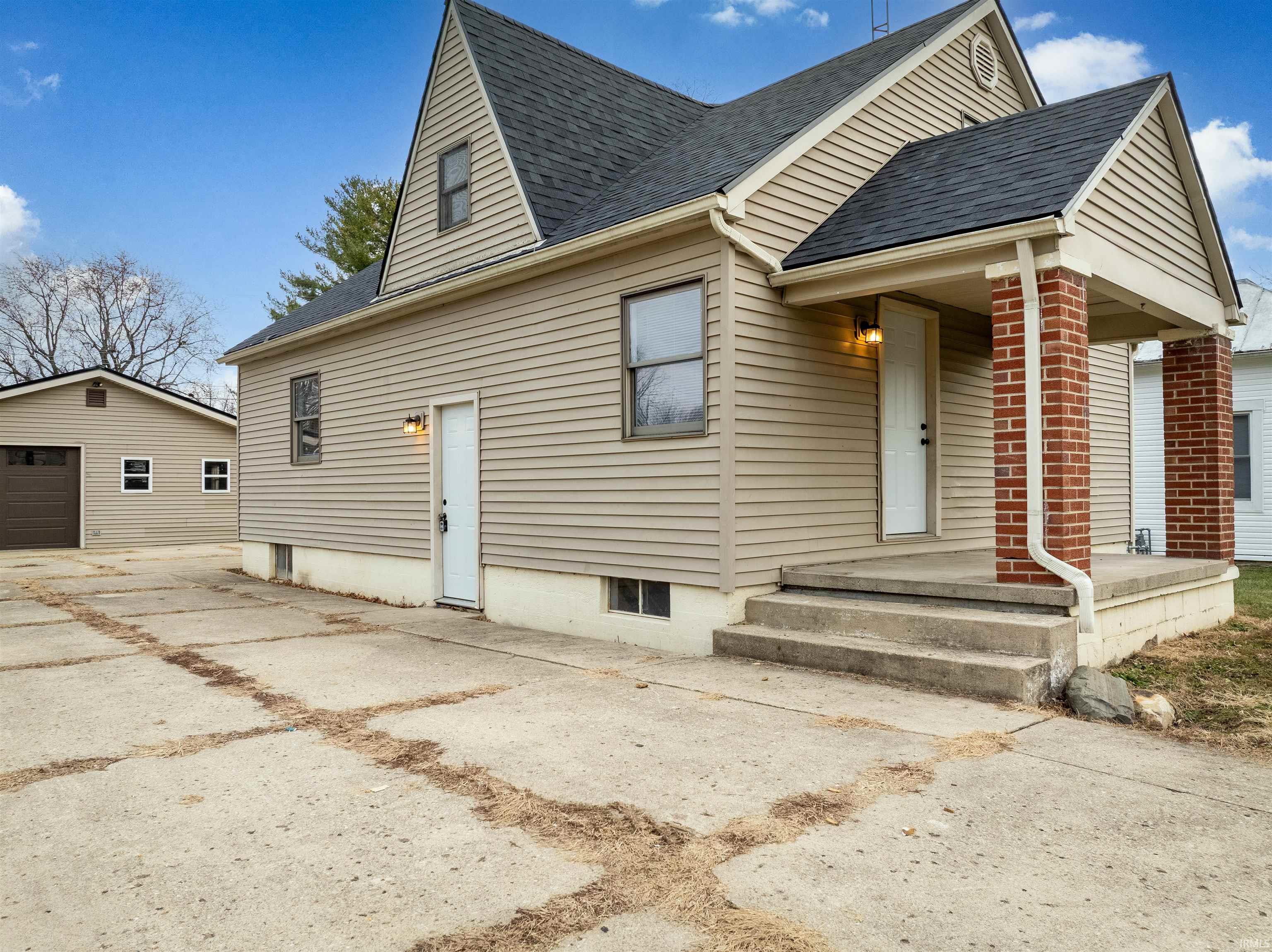 203 South Harrison Street Lynn, IN 47355 - Photo 20 of 23