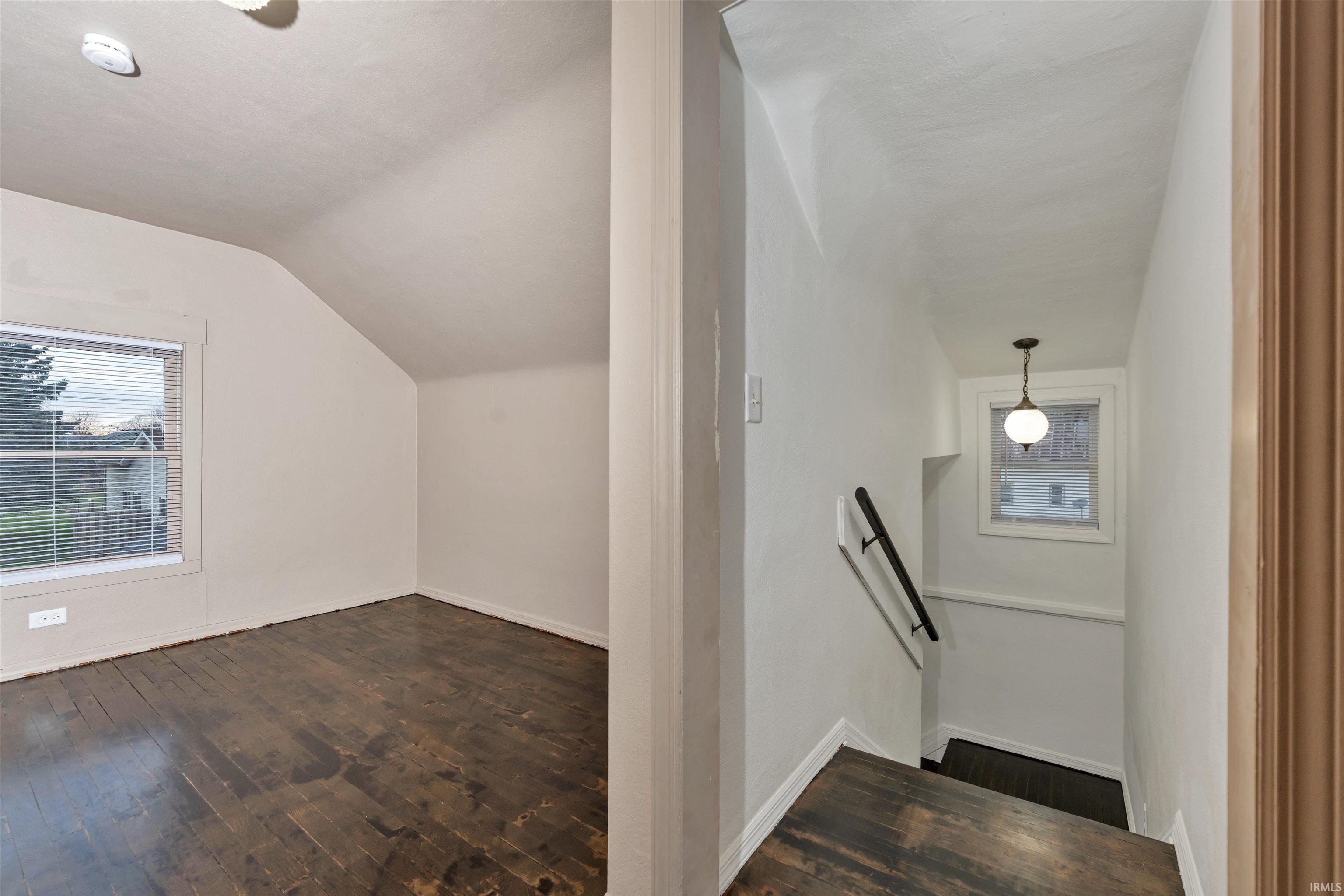 203 South Harrison Street Lynn, IN 47355 - Photo 6 of 23