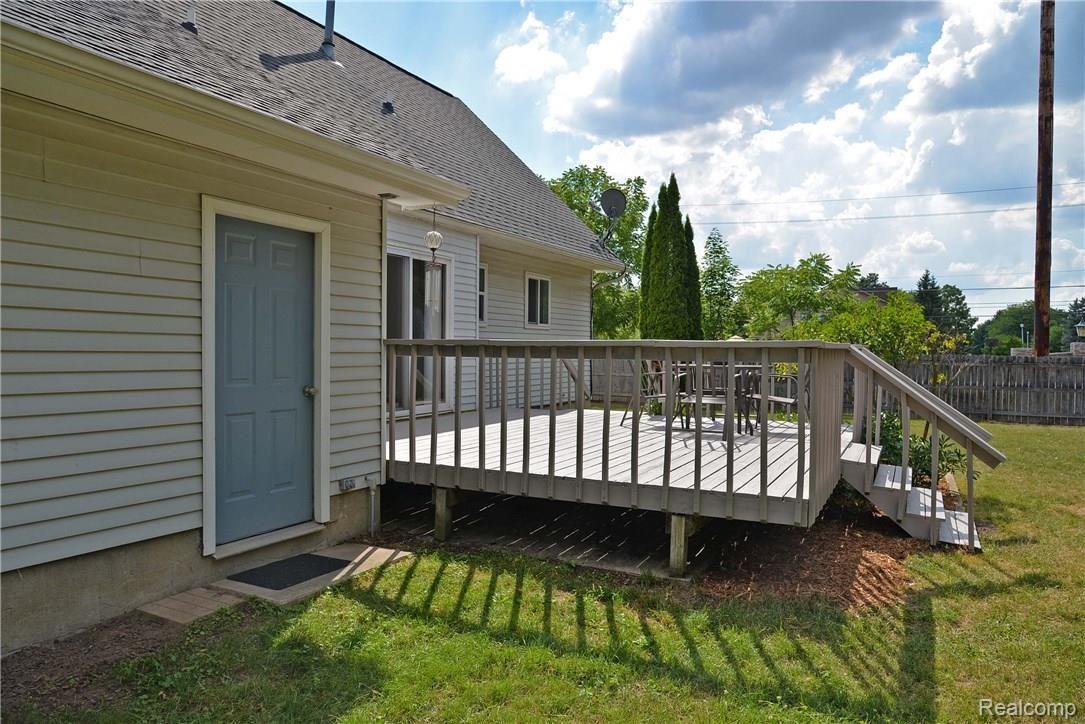 5399 Independence Colony Road Grand Blanc, MI 48439 - Photo 18 of 37 5399 Independent Colony (88).jpg