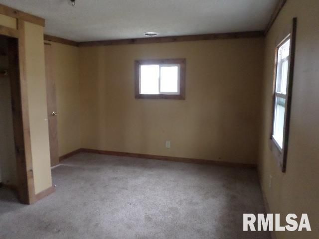 7430 West William Street Decatur, IL 62522 - Photo 11 of 17