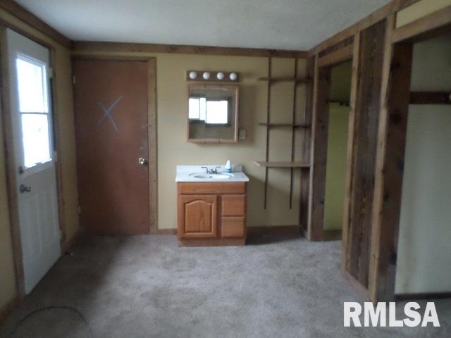 7430 West William Street Decatur, IL 62522 - Photo 9 of 17
