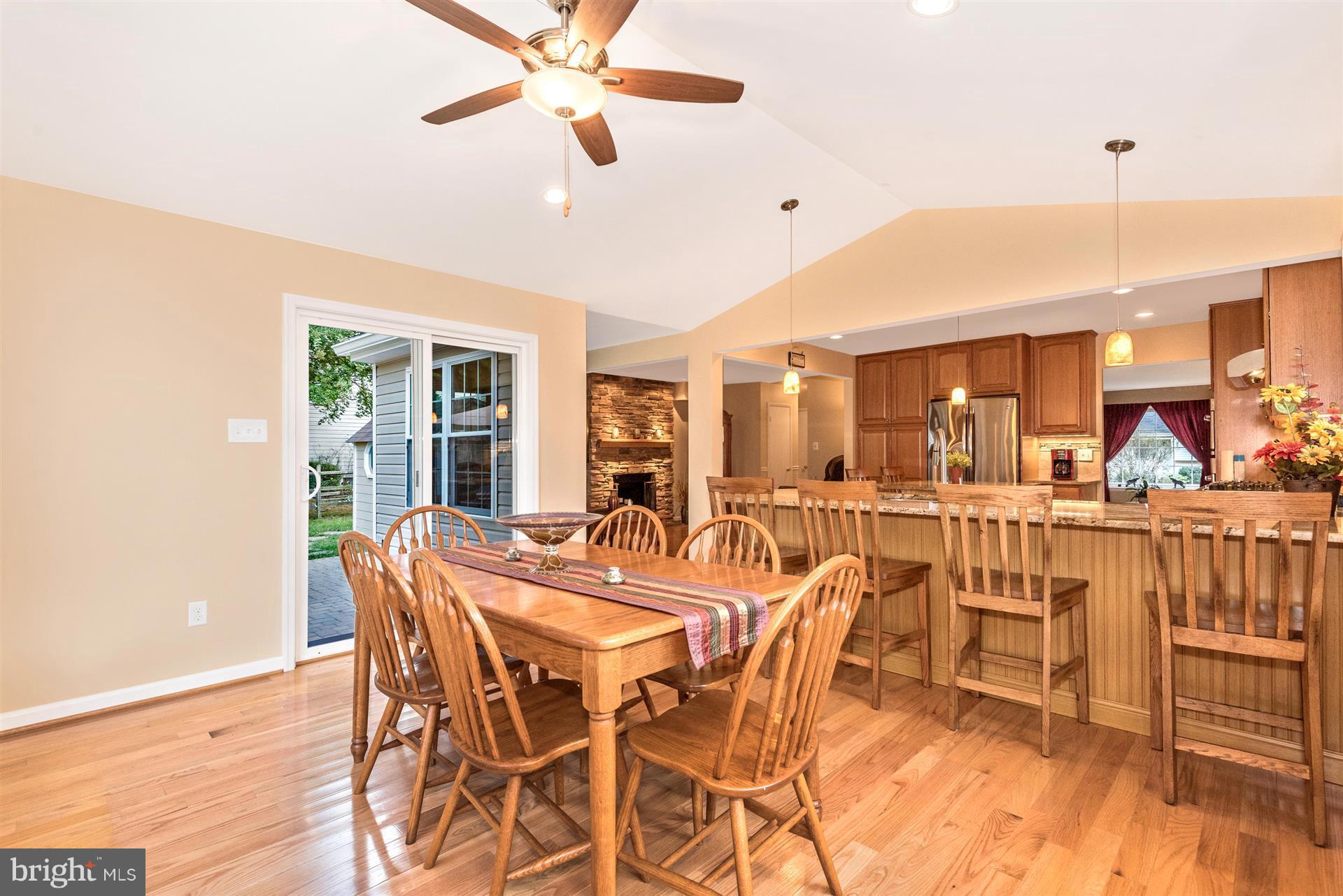 9713 Dixie Ridge Terrace Gaithersburg, MD 20882 - Photo 7 of 30 Kitchen