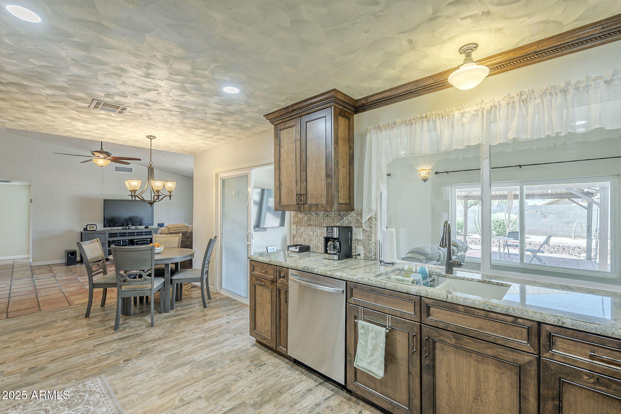4621 East Mineral Road Phoenix, AZ 85044 - Photo 15 of 31 20-web-or-mls-Mineral-20